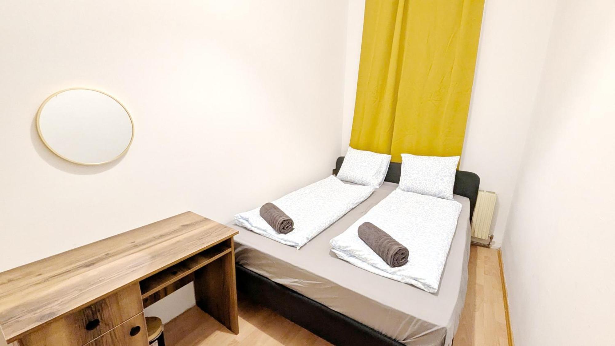 Accommodatie bij particulieren Spacious - 15 Min From Airport & Center, 5 Min From Main-bus Station Ez 7-8 *